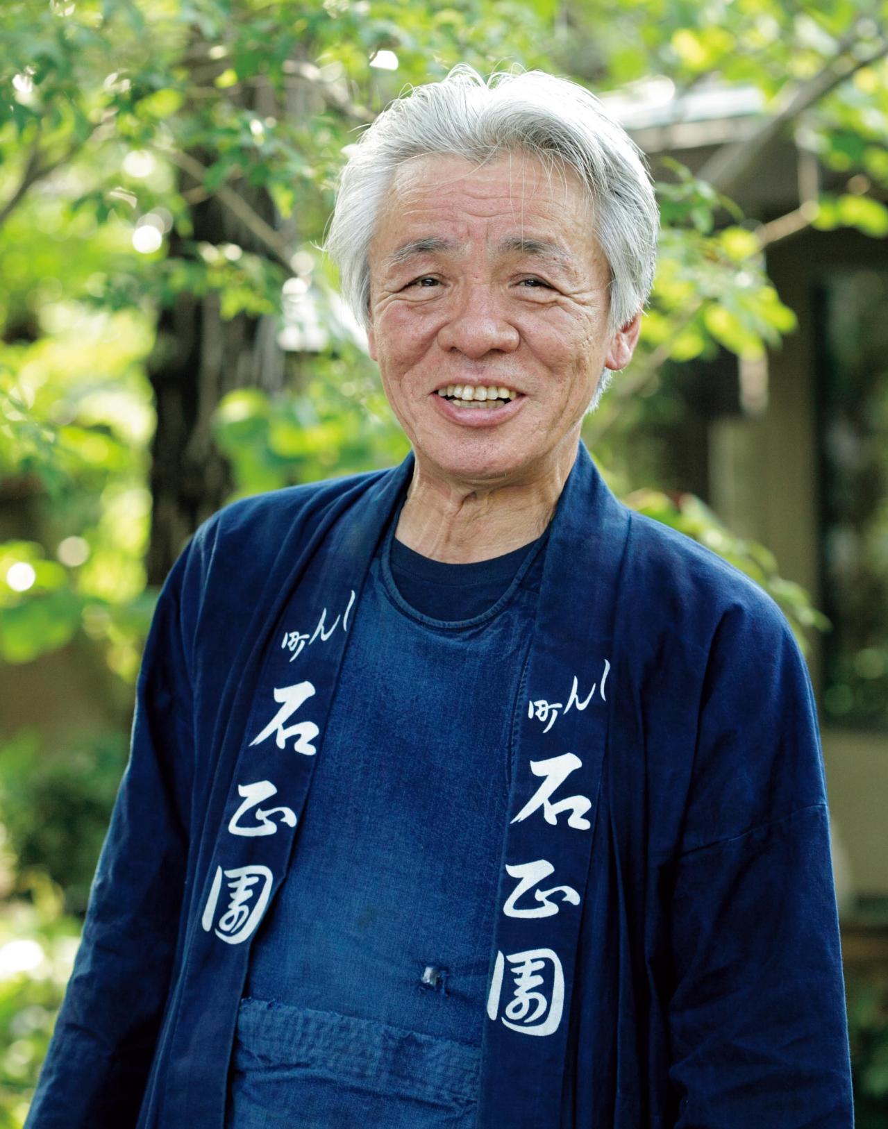 コナラとヤマモミジでつくる小さな林のような庭：東京都目黒区の「雑木の庭」実例（画像2）