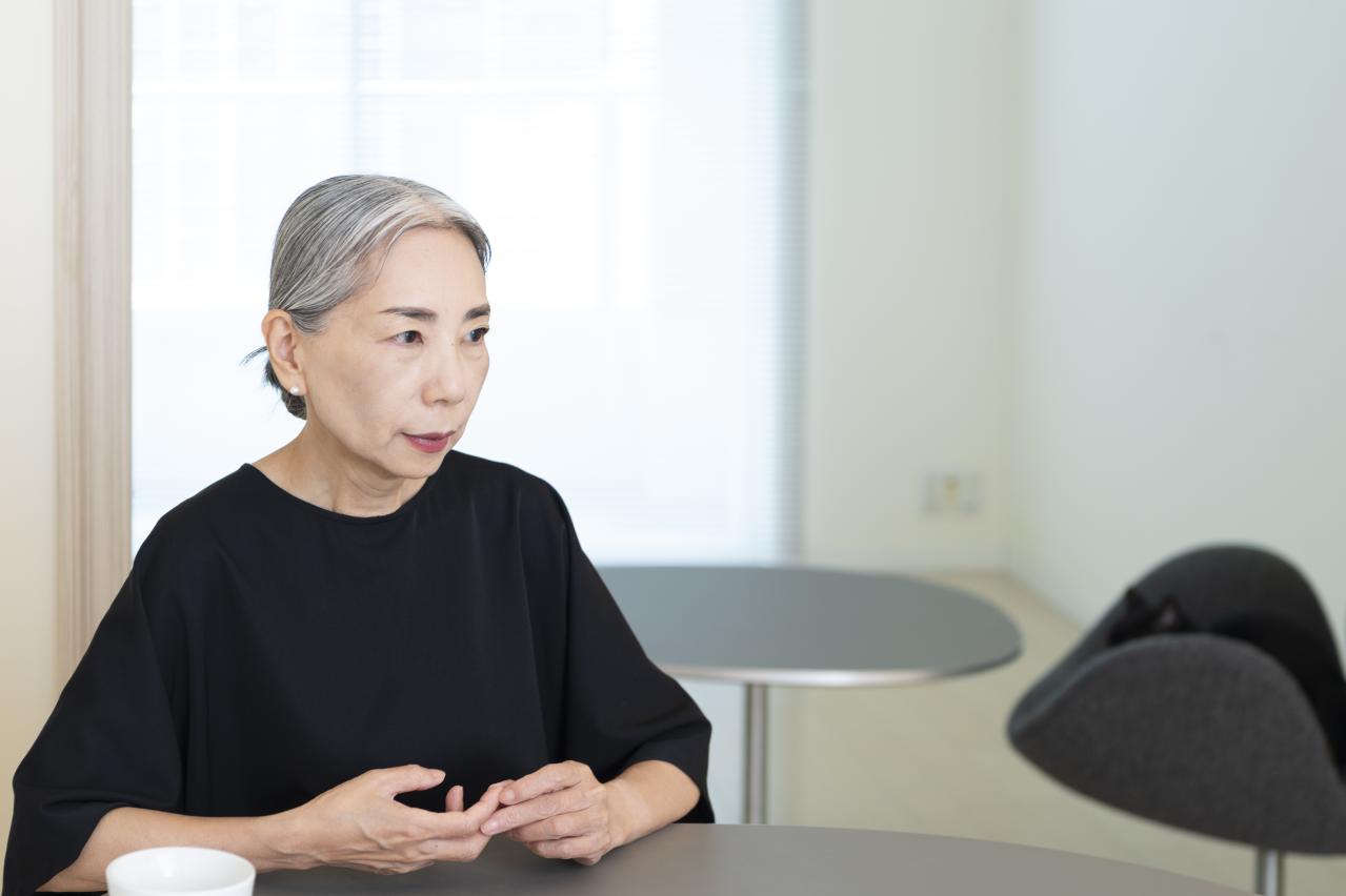 【エッセイスト広瀬裕子さん・61歳】120㎡から45㎡・1LDKへのダウンサイジングで、本当に必要なモノ、好きなモノだけの暮らし