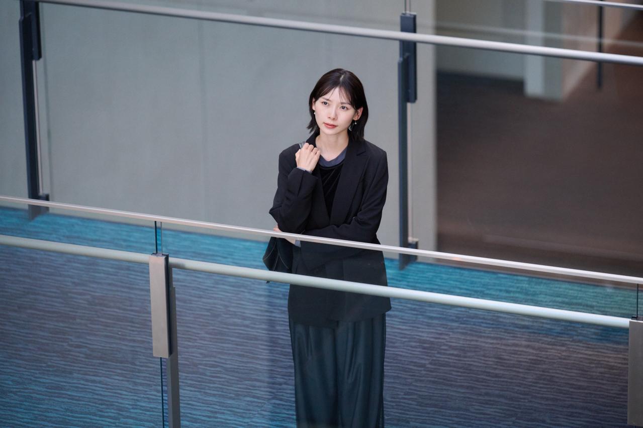 テレ東・新ドラマ【妻を引退します】第3話「元天才子役の逆襲」のあらすじは？ 元天才子役・鮎川穂奈未（朝日奈央）に再びオーディションのチャンスが舞い込んできた！（ネタバレあり）（画像8）