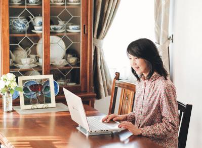 60代「お金の使いどころ・削りどころ」エッセイスト　岸本葉子さんの備え方とは？（サムネイル画像2）