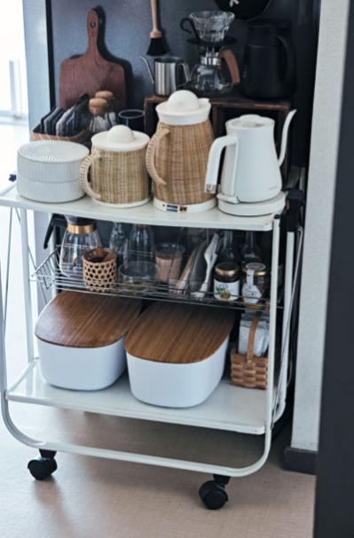 【ダイニングキッチン前編】フォロワー約６万人。賃貸物件で小さい暮らしを楽しむcata_coto_（カタコト）さんのインテリアのコツ（サムネイル画像3）