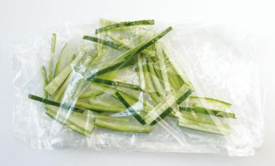 【きゅうりの保存方法】を徹底解説！常温・冷蔵・冷凍で長持ちさせるコツと簡単レシピ（サムネイル画像3）