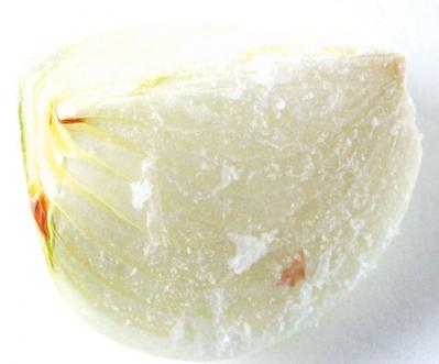 【玉ねぎ保存の完全ガイド】涙が出ない冷凍＆冷蔵保存のコツと活用レシピ（サムネイル画像3）