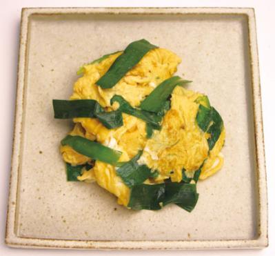 【にら】をしなっとさせない！冷蔵と冷凍の正しい保存術＆時短レシピ2選（サムネイル画像4）