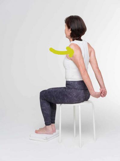 驚異の70代！谷 玉惠さんの「お尻アップ体操」が魅力的。腰痛・肩こりの予防に！（サムネイル画像11）