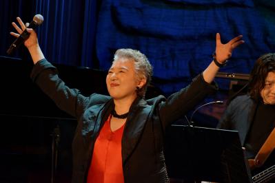 山あり谷ありの歌手人生。苦しいときこそ「幸せスイッチ」を切り替えて前へ！　麻倉未稀さんが明るく前向きでいる秘訣とは？（サムネイル画像2）