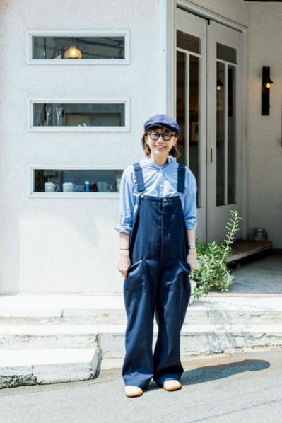 めがね選びの達人に聞く、どんな色みの服とも相性のいいめがねとは？　マチュア世代めがねスタイル第2回（サムネイル画像6）