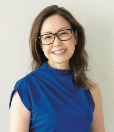 マチュア世代の疲れ目に。老眼鏡いらずのボディワークプロデューサーに教わる簡単【眼球体操】（サムネイル画像2）