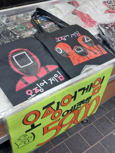 【明洞】の“今”を訪ねた！新世界百貨店のイルミネーション【画像あり】、人気コスメ、明洞聖堂の地下のほっこりかわいい雑貨も（サムネイル画像7）