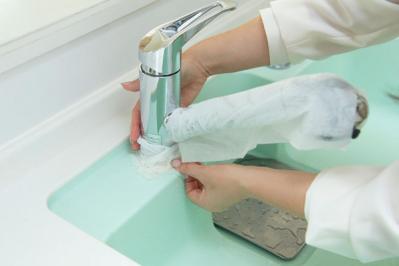 【蛇口のくもり・シンクの水あか】が重曹とクエン酸でピッカピカ！ラクラク掃除術（サムネイル画像3）