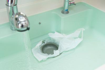 【五徳・天板】のギトギト油がスルスル落ちる！つけ置きのラクわざ掃除術　（サムネイル画像2）