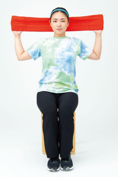 知ってる？タオル１本でできる【PARTY体操】　ガチガチに固まった肩こり、腰痛に。姿勢も整うと話題！（サムネイル画像7）