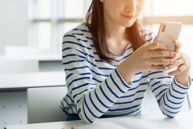 首のイボ、皮膚科と美容医療クリニックどちらに行けばいい？【美容医療の今さら聞けないQ＆A】（サムネイル画像4）