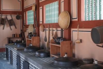 【韓国ドラマ】人気時代劇「シュルプ」やBTS・SUGAのMV撮影まで！ 龍仁にある大長今パークで憧れのシーンに浸る（サムネイル画像17）