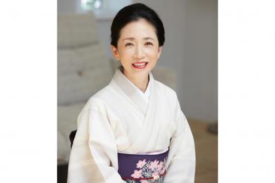 61歳【定年後の自分磨き】フリーアナウンサー吉崎典子さんの「失敗してもいいから、とりあえずやってみる！」