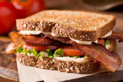 朝食べるか昼食べるかで、ダイエットに影響する食べ物とは？（サムネイル画像2）