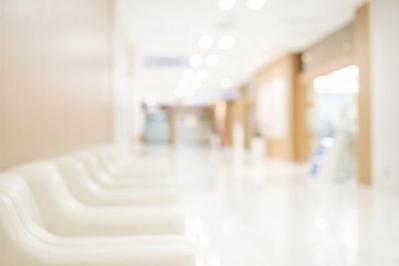 地肌の悩みからウイッグまで。「薄毛の治療は何歳まで可能？」知らないと損する髪の毛Q＆Ａ（サムネイル画像2）