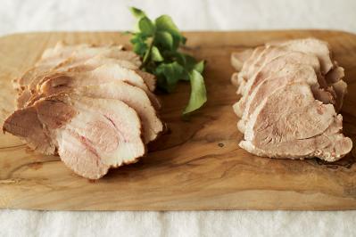 【ポリ袋とレンチン】でチャーシューが手軽にできる！味変で煮豚にも（サムネイル画像5）