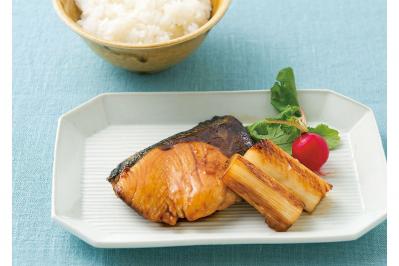 【時短和食】フライパンで「ぶりの照り焼き」がふっくらきれいな焼き色に仕上がる！