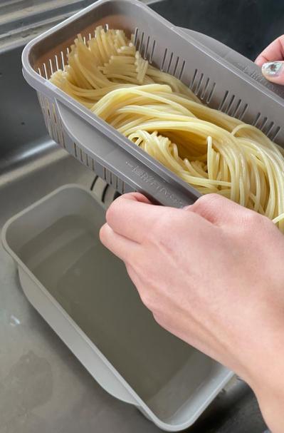 3COINS【スリコ】手軽に調理時短！鍋やざるの片付け不要「パスタメーカーL」で４人分までパスタが作れる【2023年人気連載記事】（サムネイル画像3）