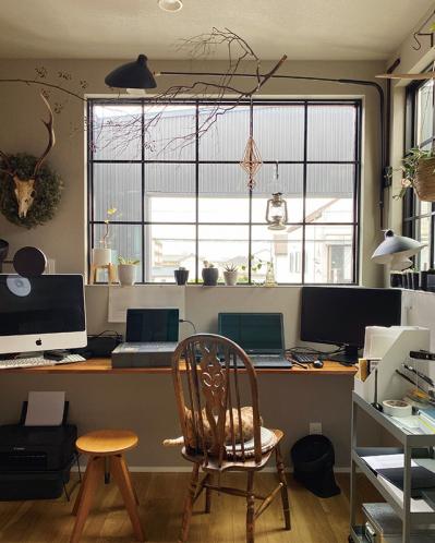 インスタグラマー【yuri___1115さん】のお宅を拝見！ ヴィンテージのインテリア、作家の器、猫たち｜素敵な人の家時間（サムネイル画像7）