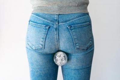 【頻尿・尿漏れ】に効くペットボトル体操。お尻をキュッと締めるコツは？（サムネイル画像4）