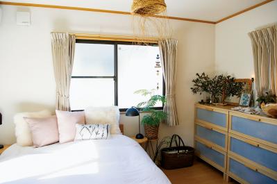 グリーンを家じゅうにバランスよく置く【実例】切り花を枯れる間際まで楽しむコツは？人気インスタグラマーの自宅拝見（サムネイル画像12）