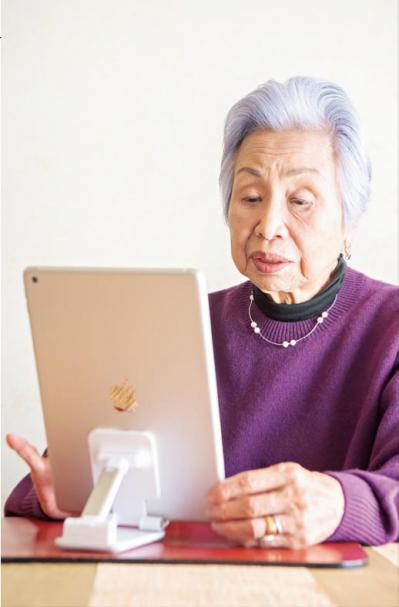 ツイッターのフォロワー20万人超！　90歳の大崎博子さんのひとり暮らしが充実している理由（サムネイル画像2）