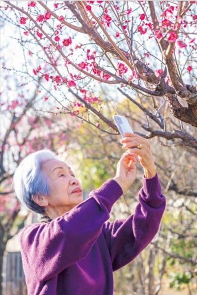 ツイッターのフォロワー20万人超！　90歳の大崎博子さんのひとり暮らしが充実している理由（サムネイル画像4）