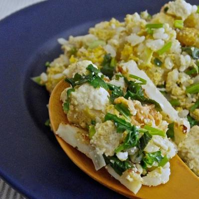 実家に戻り、ひとり暮らし。少しずつ心地よい空間へ片づけ中。料理本編集者  62歳の園田マリエさんの暮らし（サムネイル画像19）