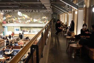 ソウルで最大の市場・京東市場内にできたスターバックスは、古い映画館を改装した新名所！【2023年連載1位記事】（サムネイル画像4）