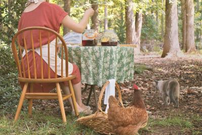 小さな幸せがちりばめられた「家時間」にうっとり。自然やヴィンテージに囲まれた、アメリカの田舎暮らし（サムネイル画像）