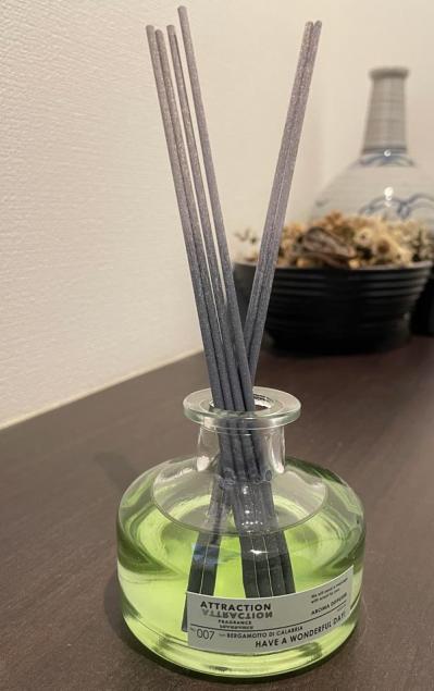 【スリコ】のフレグランス・ディフューザーで、玄関を開けるとさわやかな香り。11種類から選べる（サムネイル画像3）