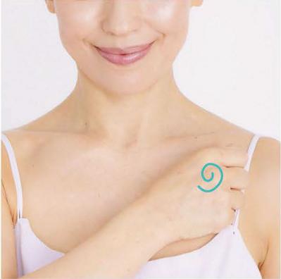 10年前よりキレイになれる！たるみを解消するデコルテのほぐし方とは？佐藤由美子さんが伝授（サムネイル画像6）