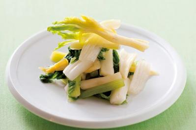 「ズッキーニの浅漬け」がわずか15分で完成！中華風味が絶妙　セロリ、チンゲンサイの浅漬けも（サムネイル画像6）