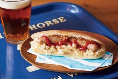 休日にぴったり！ ドラマを見ながら片手でも食べられるレシピ2選【ホットドッグ】【くるっと手巻きキンパ】（サムネイル画像2）