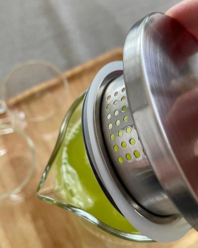 【スリコ】の耐熱ガラスピッチャー。小ぶりで液だれしない。クールなデザインで、ちょっと幸せ（サムネイル画像5）