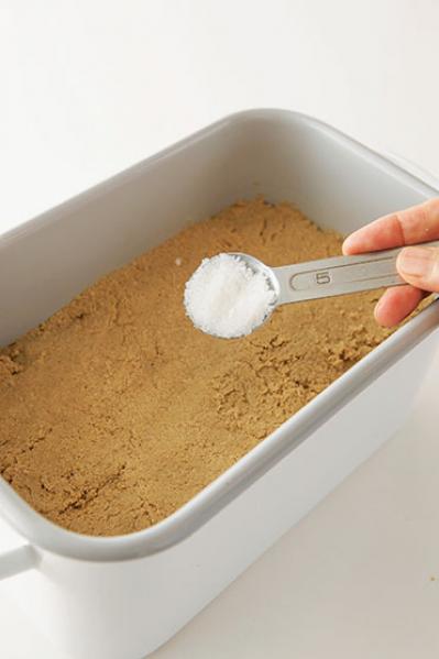 ぬか漬けに挑戦！初心者でも簡単に始められる、本格派のぬか床づくり（サムネイル画像26）