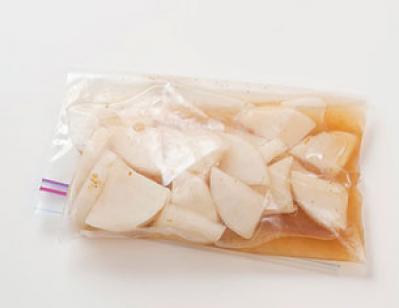 たった15分で完成【えのきの浅漬け】が絶妙！余った野菜を浅漬けにする方法（サムネイル画像3）