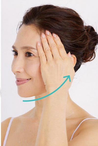 マスクを外してもすっきり！【たるみ、シワのケア】余分な老廃物をサーッと流す筋膜リフトとは？（サムネイル画像5）