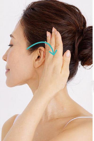 マスクを外してもすっきり！【たるみ、シワのケア】余分な老廃物をサーッと流す筋膜リフトとは？（サムネイル画像6）