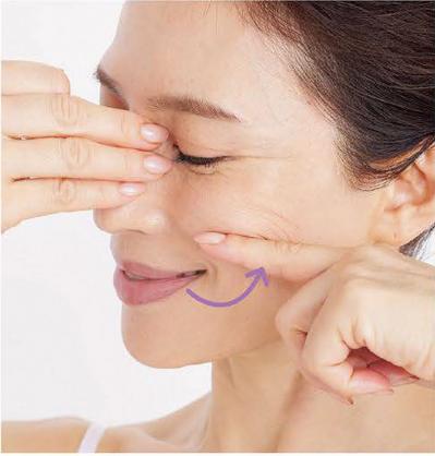 長いマスク生活で深くなった【ほうれい線がすっきり】筋膜リフトケア。筋膜をピンと張る！（サムネイル画像4）