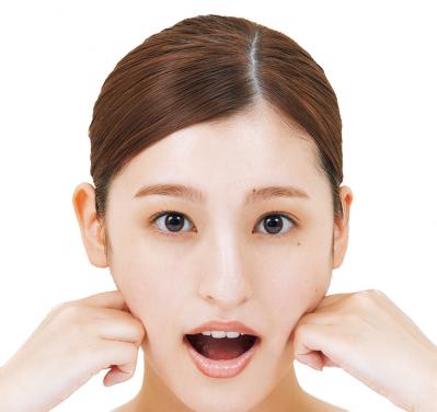 顔の筋肉をほぐして、シワやたるみを解消！【顔面縮小マッサージ】（サムネイル画像6）
