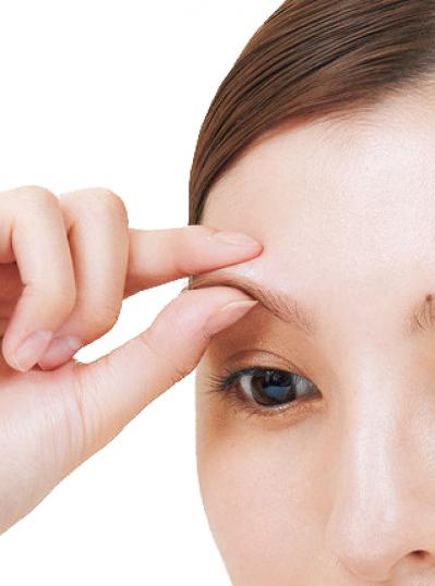 顔の筋肉をほぐして、シワやたるみを解消！【顔面縮小マッサージ】（サムネイル画像12）