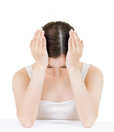 顔の左右バランスを整えて、すっきりとした小顔に【顔面縮小マッサージ】（サムネイル画像8）