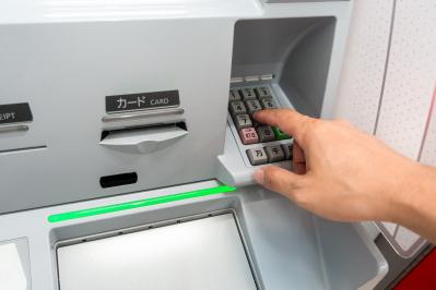 財布の中がポイントカードでパンパン！【貯金ができない人】の8つの習慣（サムネイル画像2）