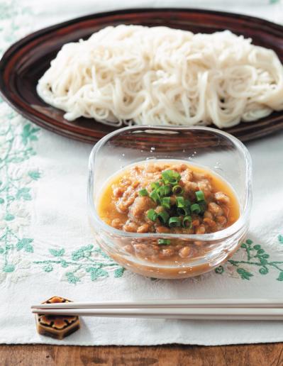 【そうめんのつけだれ】バリエ4選。納豆、もずくなどの「ねばねば食材」でスタミナ満点！（サムネイル画像2）