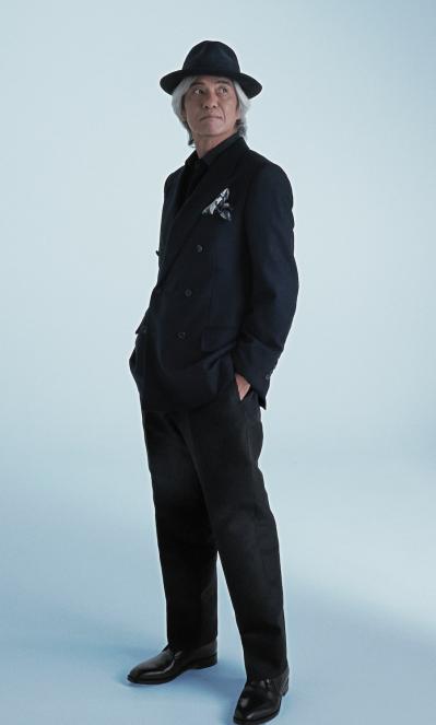 佐藤浩市さんが62歳の今、思うこと。「保守的にならず、自分の引き出しにない新しいものに取り組み続けたい」（サムネイル画像4）