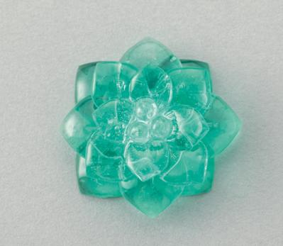 【レジンアクセサリー】簡単！ プレゼントにもおすすめ「蓮の花のヘアピン」（サムネイル画像18）