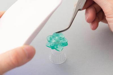 【レジンアクセサリー】簡単！ プレゼントにもおすすめ「蓮の花のヘアピン」（サムネイル画像14）